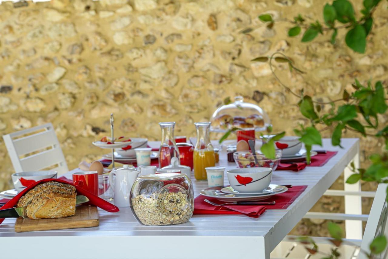 Bed and Breakfast Domaine Du Bourg Salon Экстерьер фото