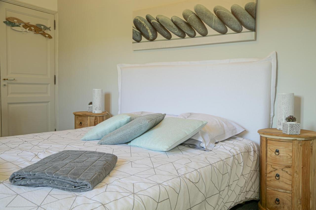 Bed and Breakfast Domaine Du Bourg Salon Экстерьер фото